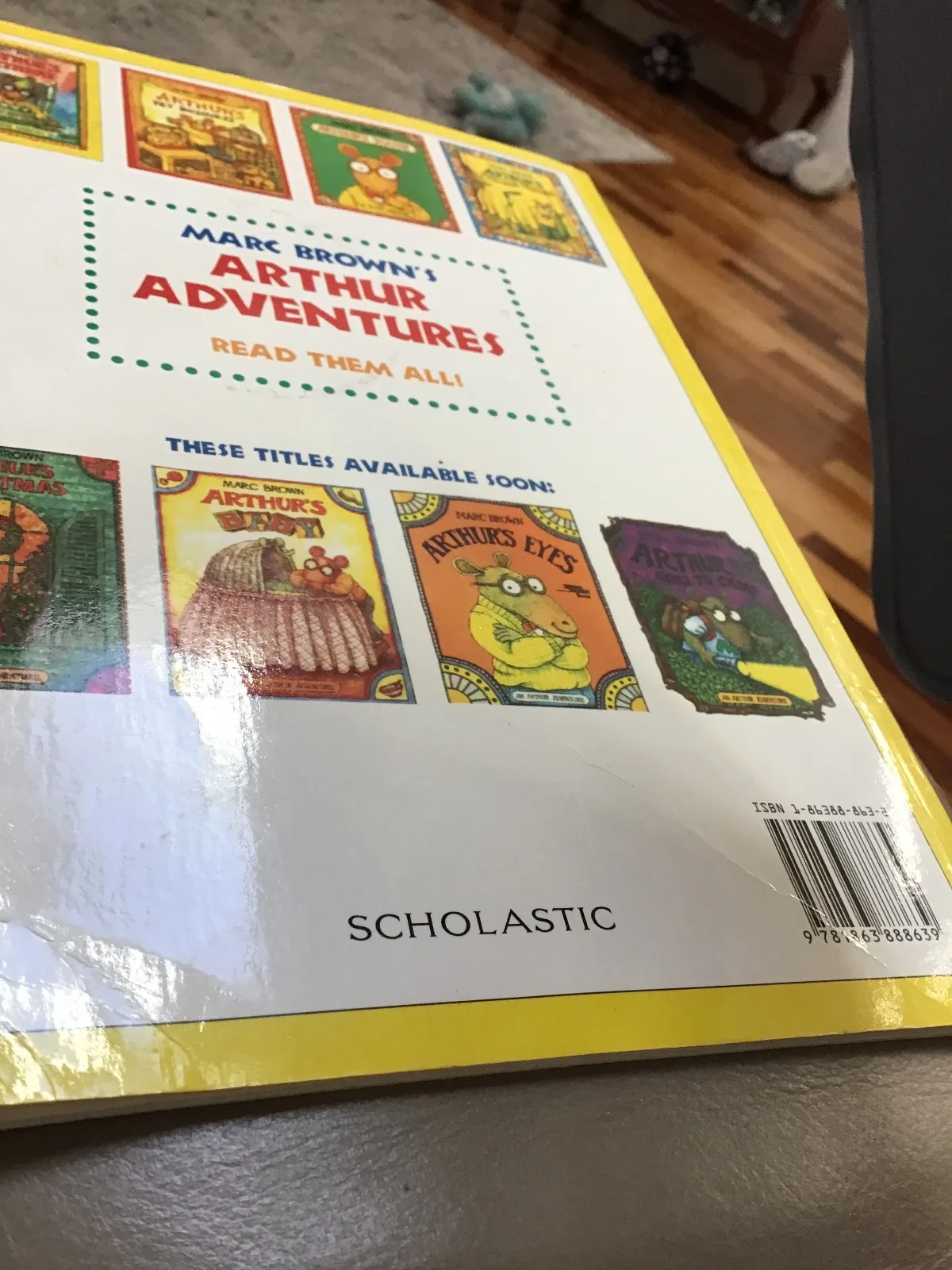 Arthur’s Birthday by Marc Brown — photo 2
