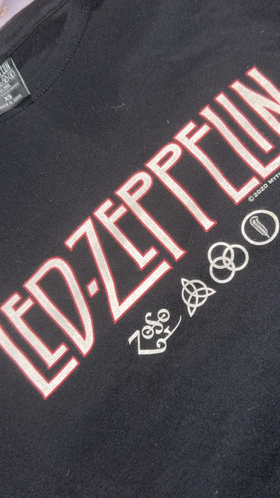Led zeppelin black ladies Xs tshirt — photo 5