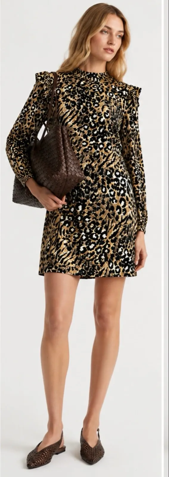Decjuba animal print long sleeve midi sz 10