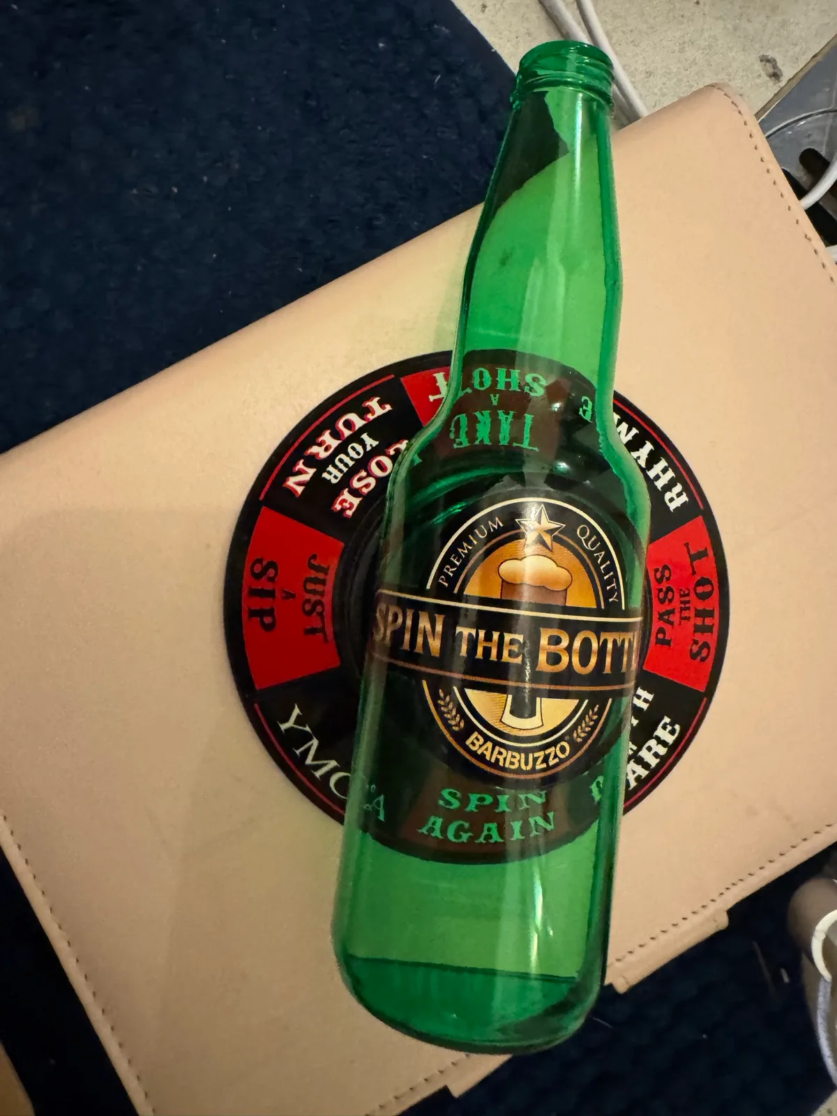 Spin the bottle game – photo 2