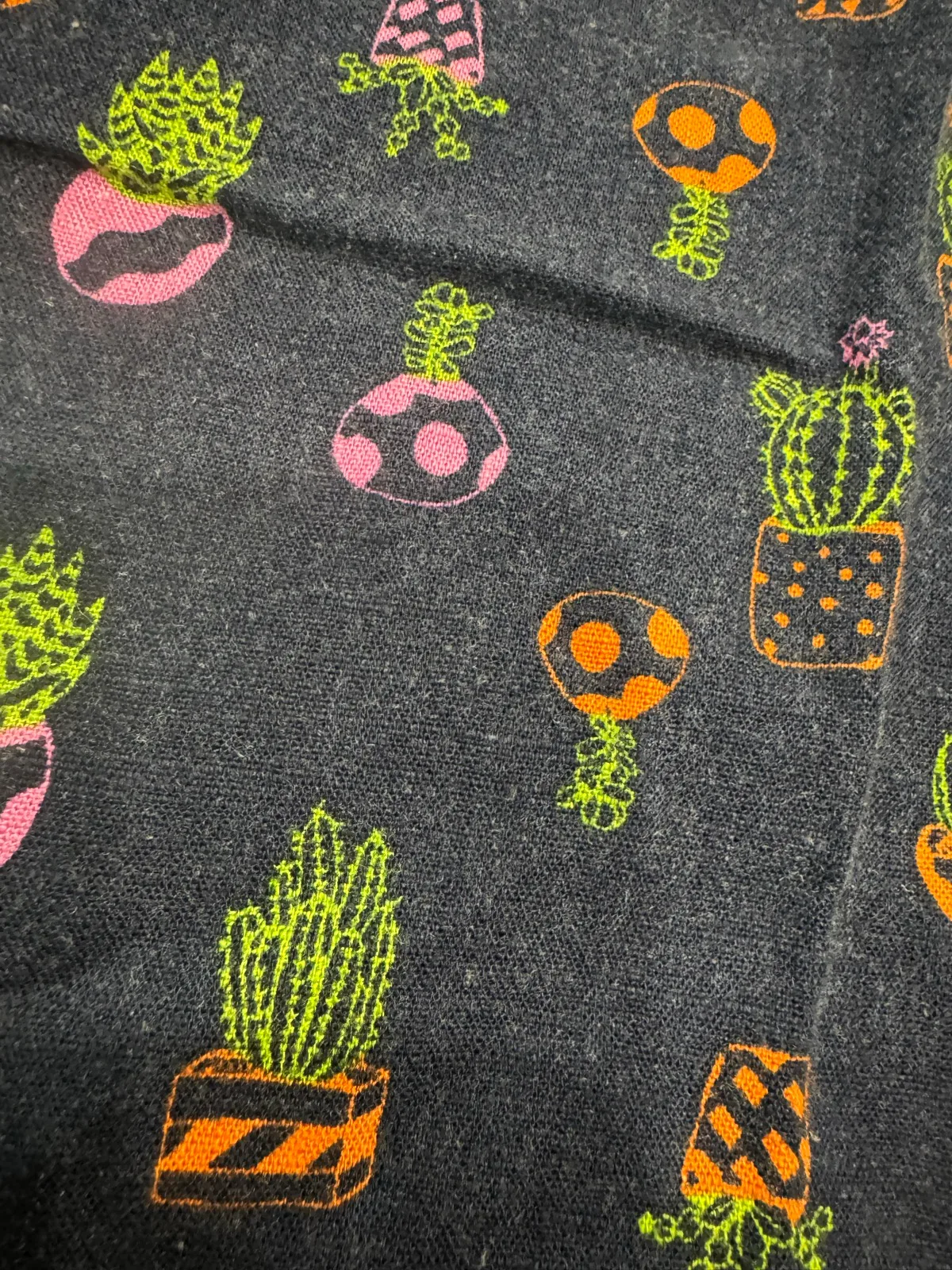ModCloth ladies linen cactus top — photo 2