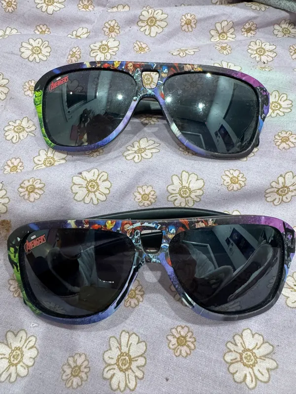 Marvel kids sunglasses x2 pairs
