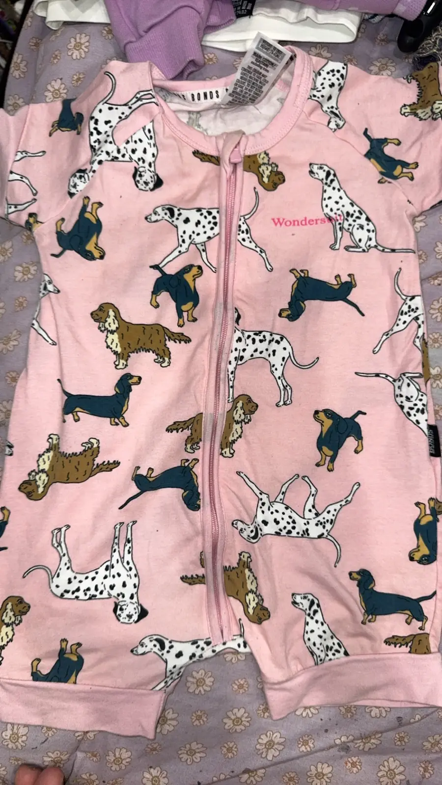 Bonds pink summer puppy  onesie 6-12 – photo 3
