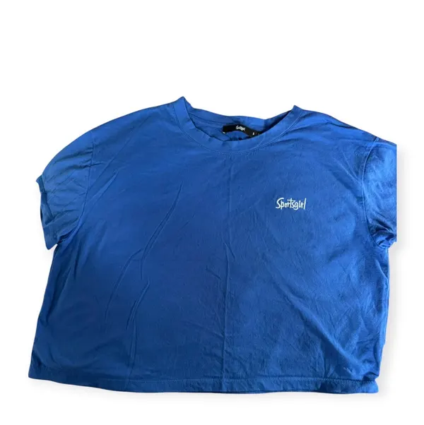 Sports girl blue cropped tshirt sz s