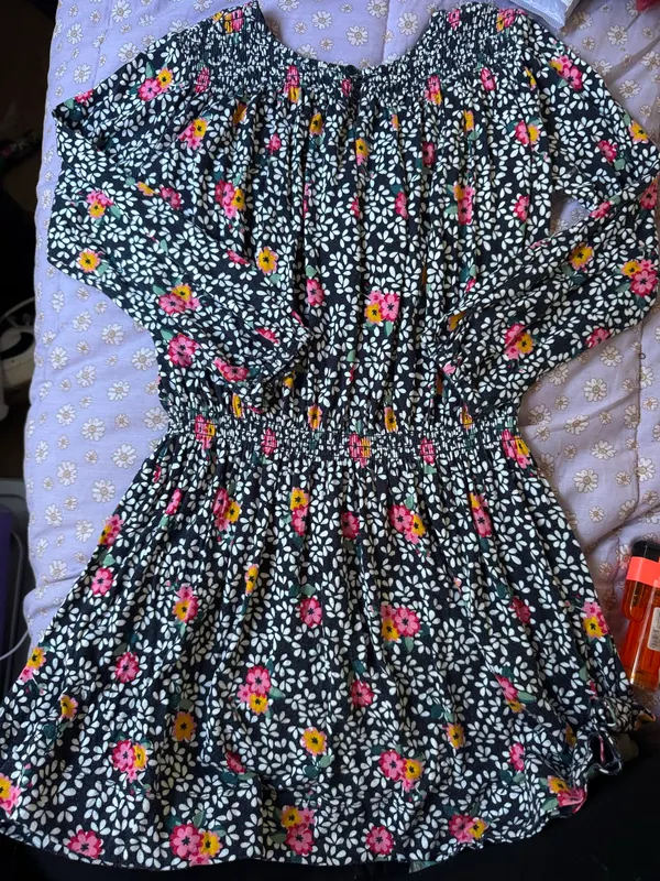 Milkshake l/sleeve floral dress sz7