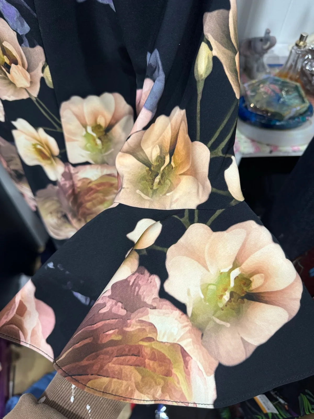 Joseph ribkoff floral bodycon midi sz10 — photo 10
