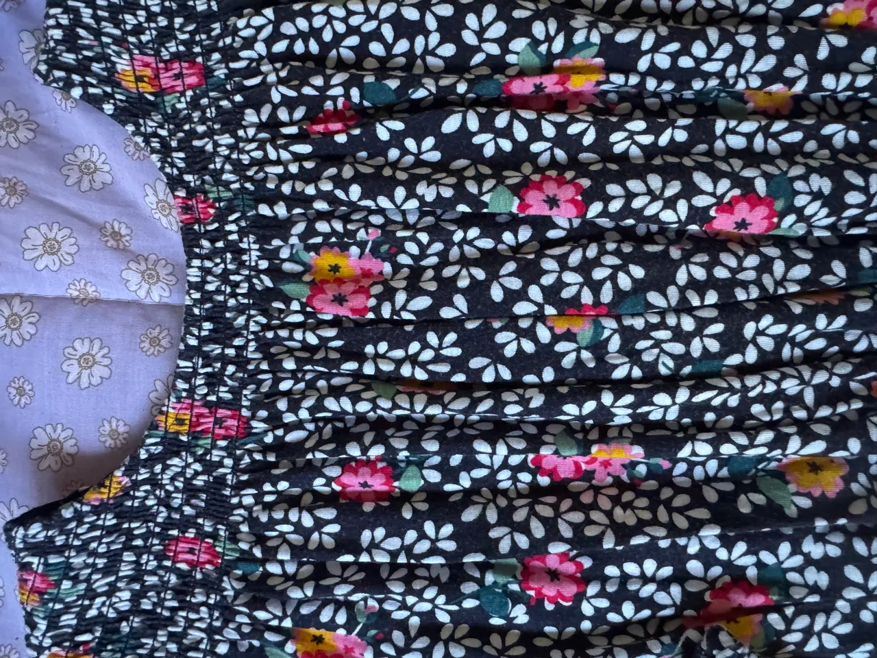 Milkshake l/sleeve floral dress sz7 — photo 4