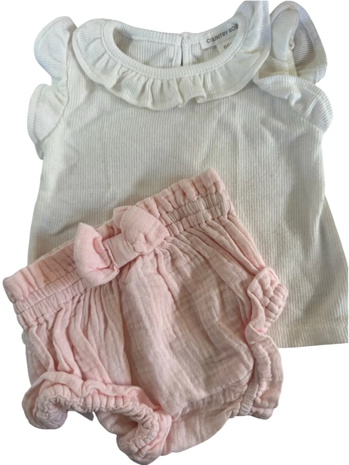 Country road baby girl outfit sz 000 – photo 2