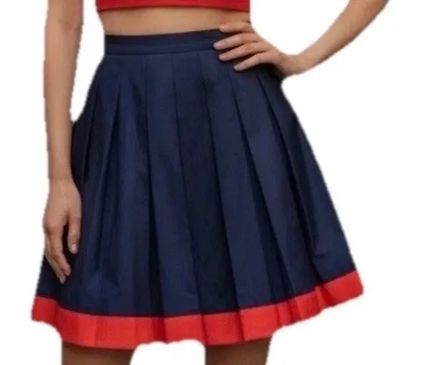 Tommy Hilfiger pleated navy skirt sz 6