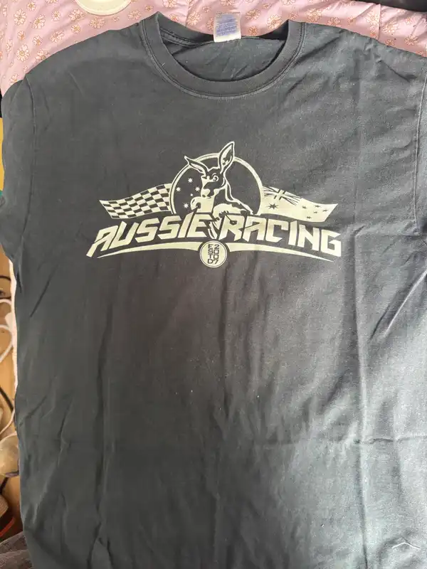 Aussie racing men’s black tshirt L
