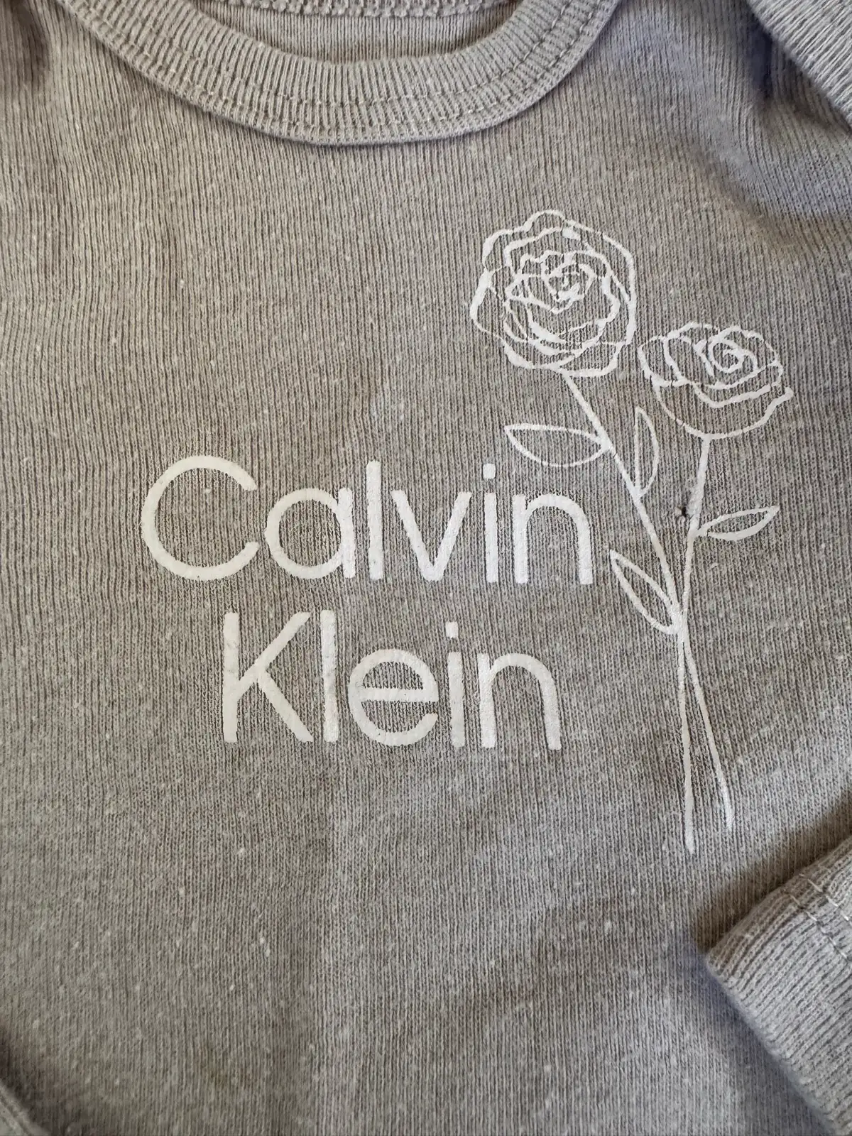 Calvin Klein L/S baby girls onesie pink – photo 2