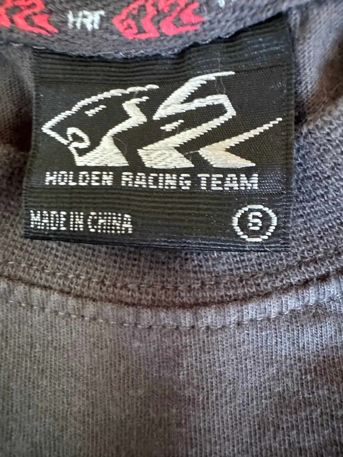 Holden grey men’s small tshirt – photo 3