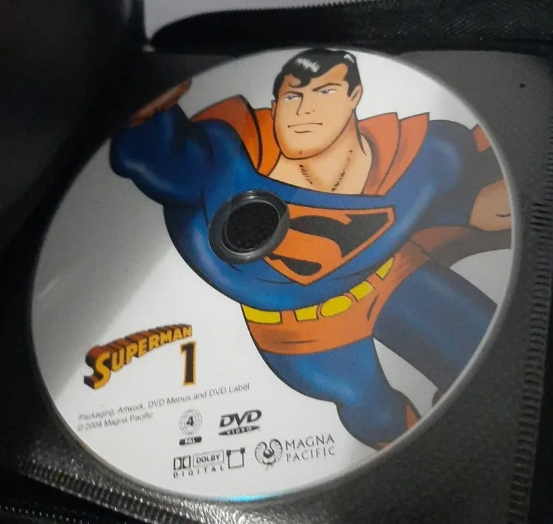 Cartoon Classic DVDs in zipped folder — photo 6
