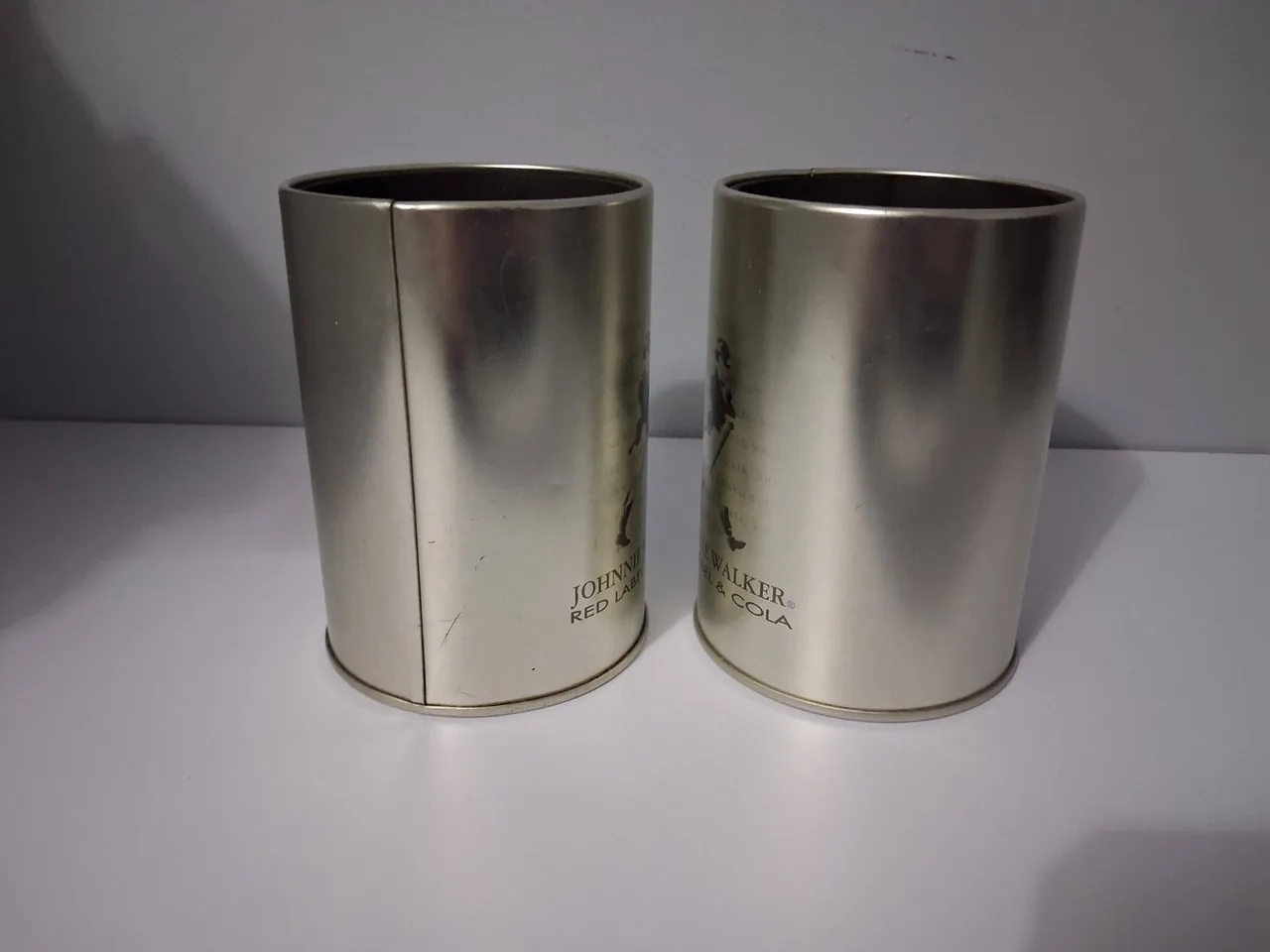 Johnnie Walker Metal Stubbie Holders — photo 4
