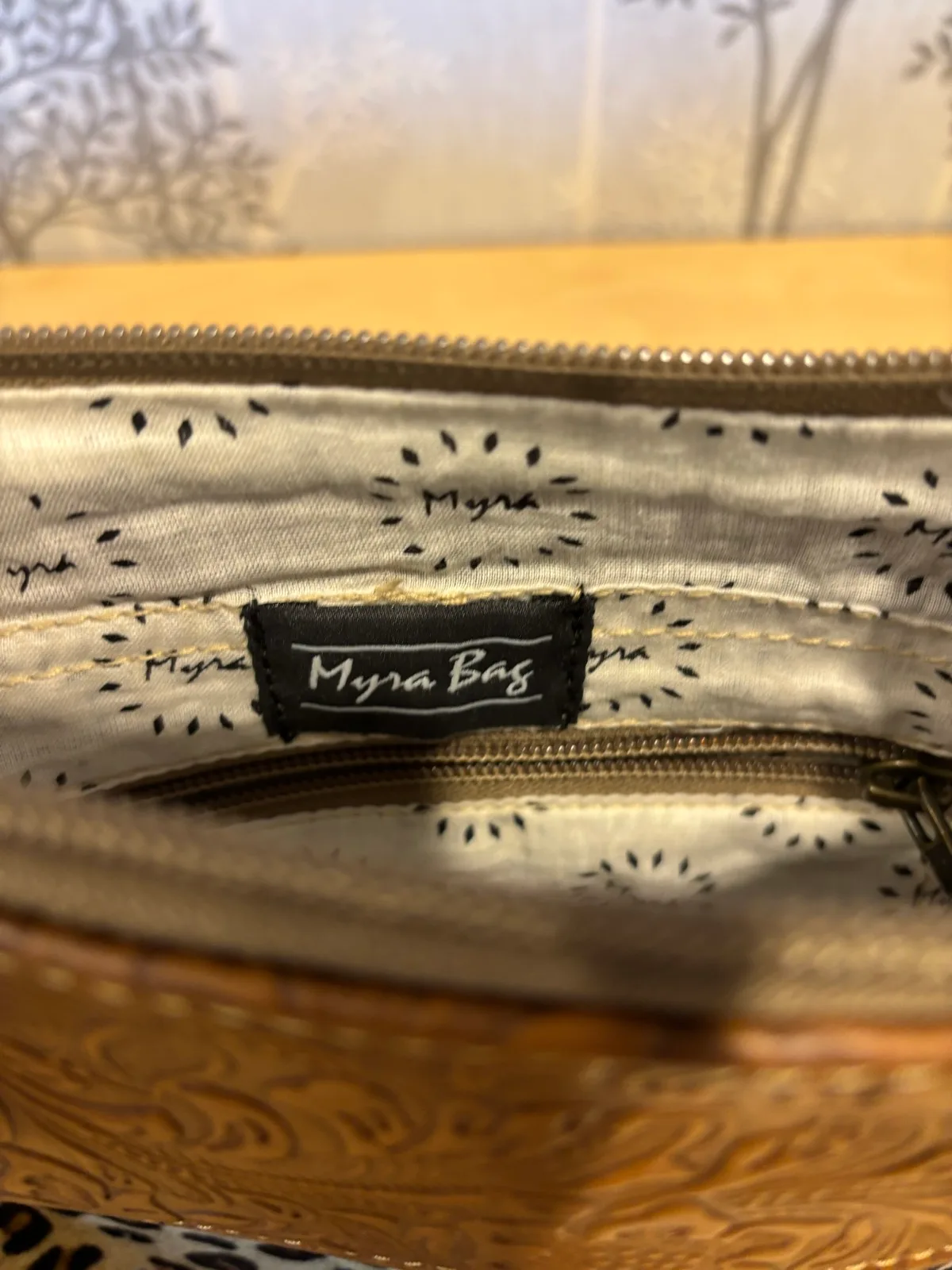 Myra leather bag — photo 9