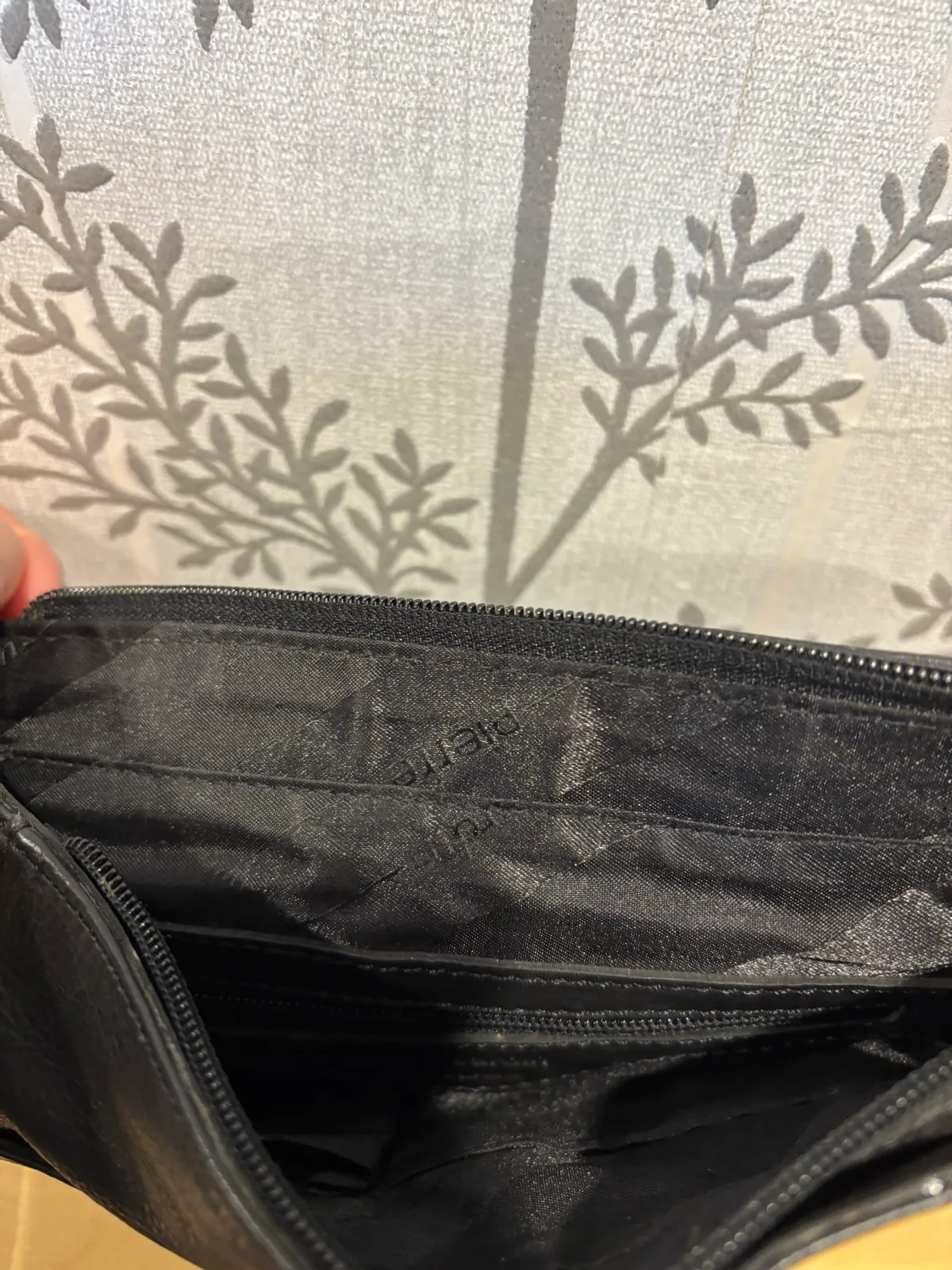 Pierre Cardin leather bag — photo 3