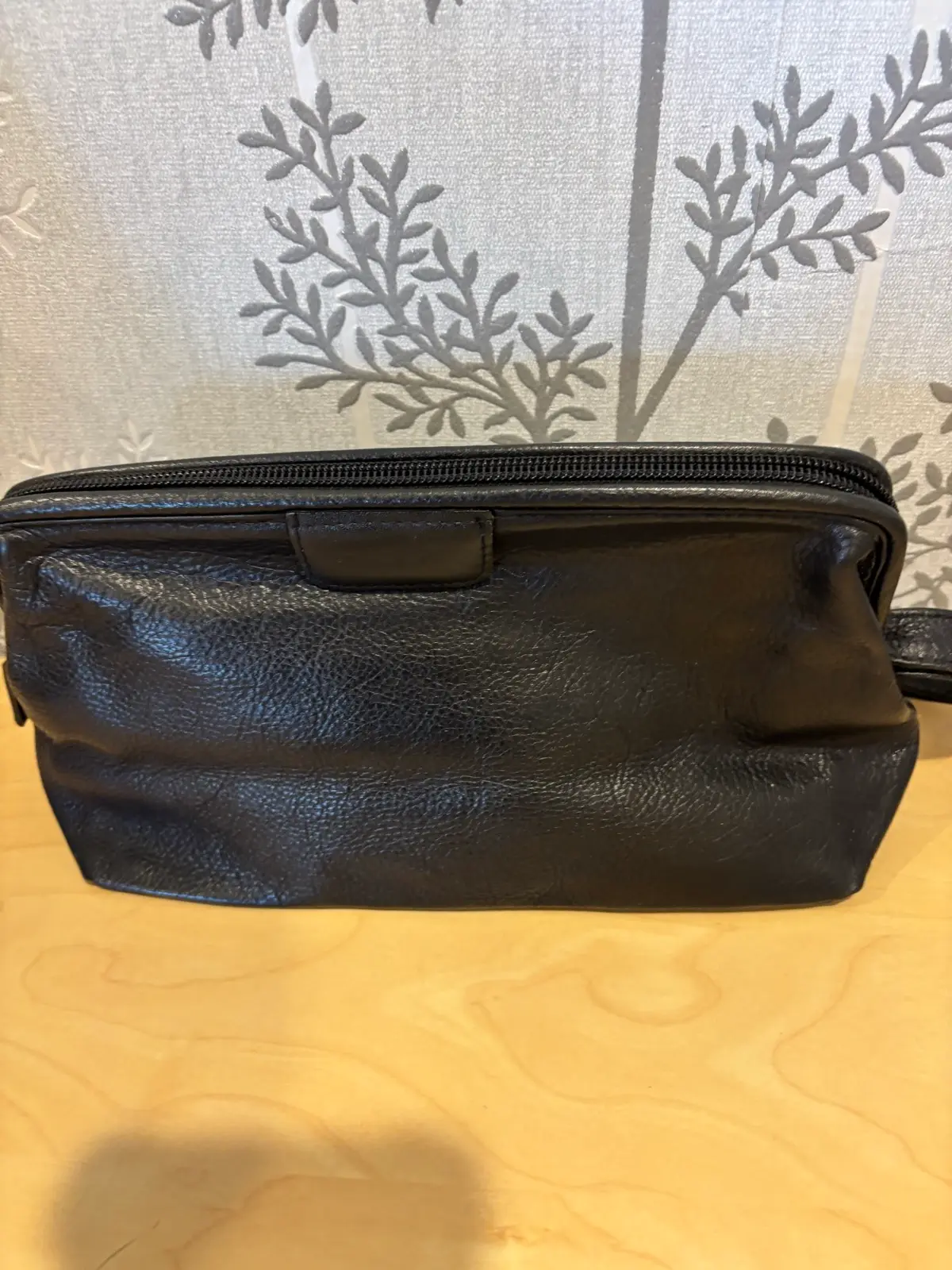 Cellini leather wash bag – photo 6