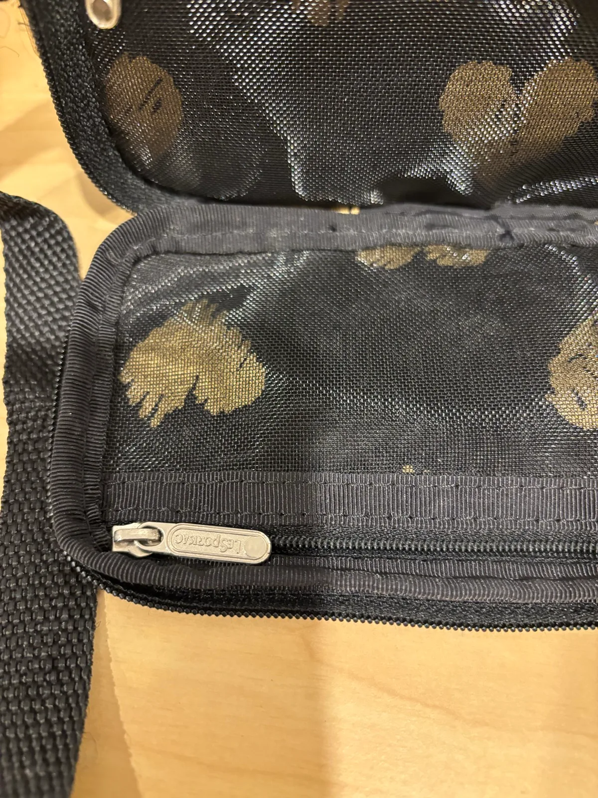 Lesportsac cosmetic bag – photo 5