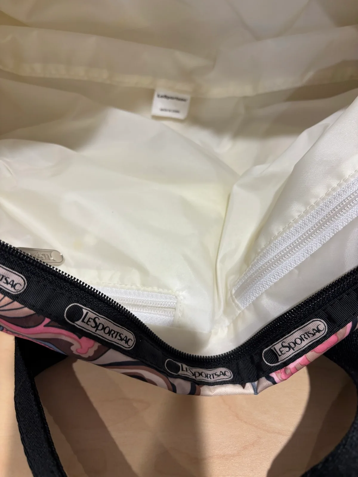 Lesportsac duffel bag – photo 3