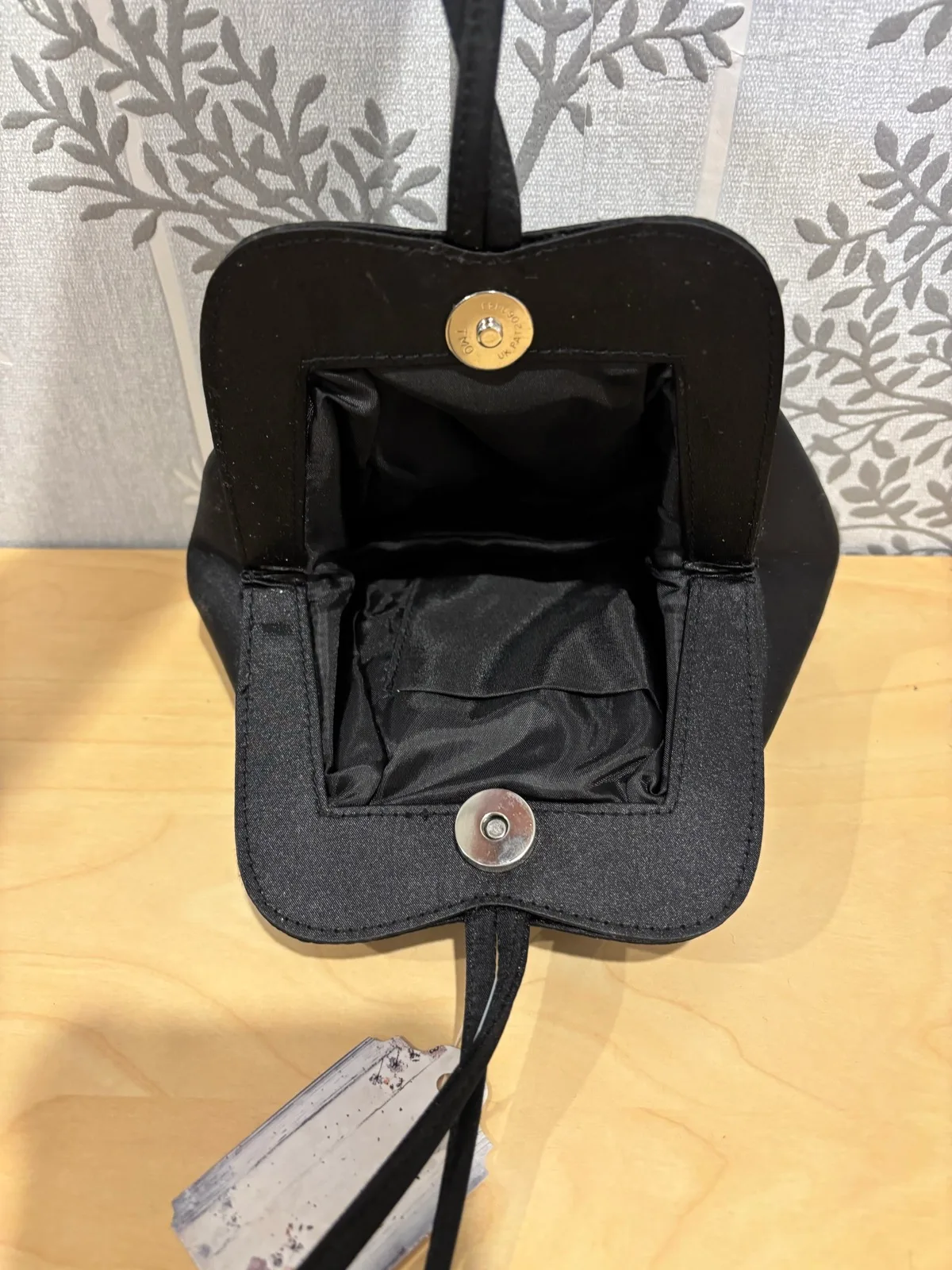 Black satin evening bag – photo 4