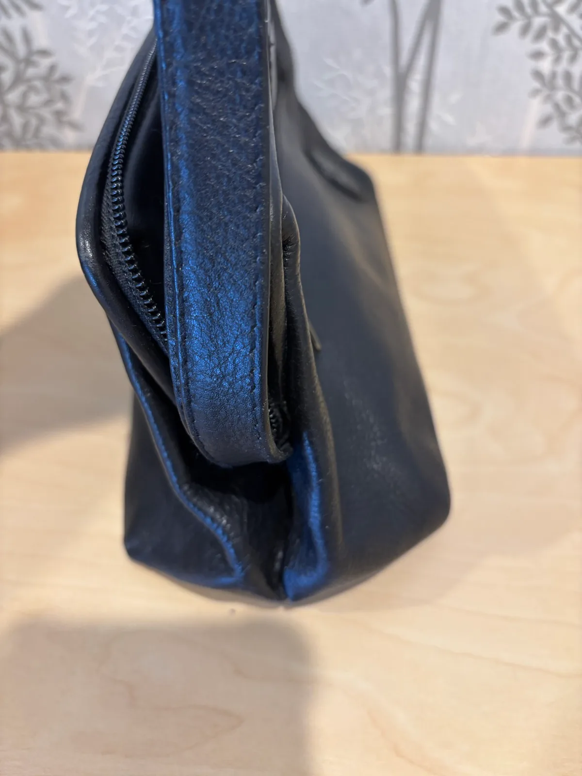 Cellini leather wash bag – photo 4