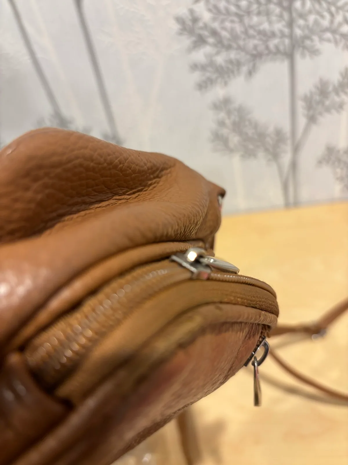 Leather crossbody bag – photo 8