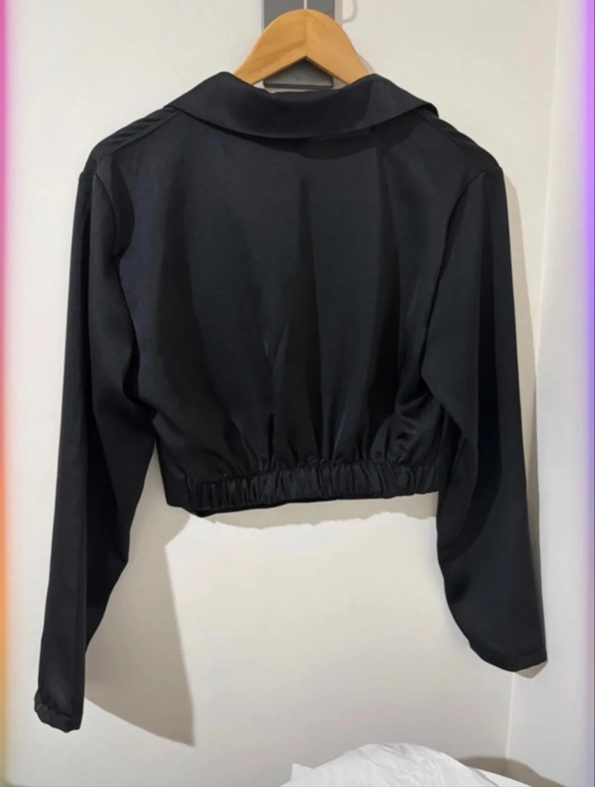Black Satin Cropped Long Sleeve Shirt / Top – photo 2