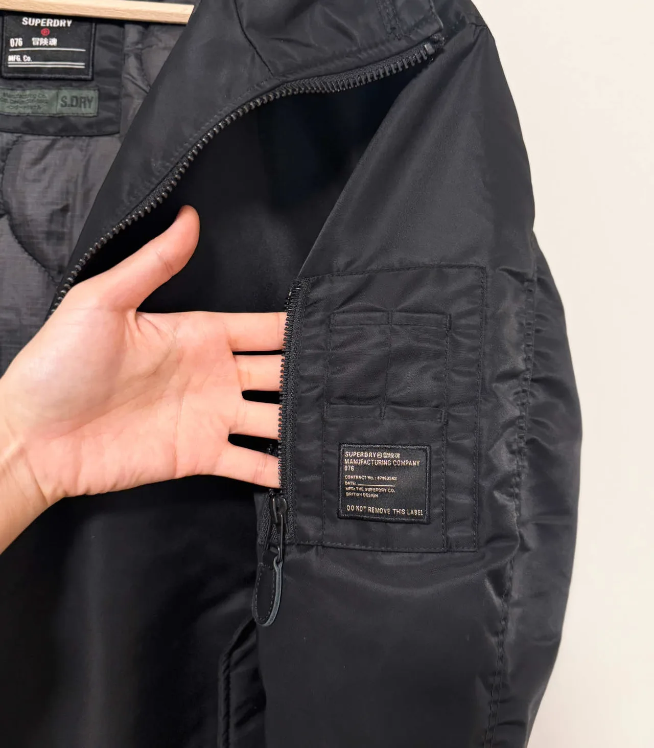 Superdry MA1 Hooded Quilted Bomber Jacket - Mens XS, Black — photo 9