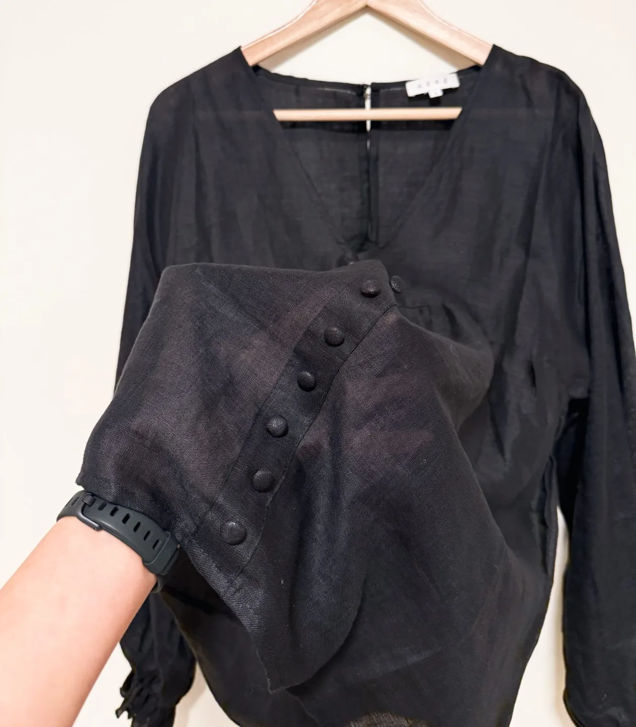 AERE Women's Black Linen V-Neck Balloon Sleeve Top - AU 6 — photo 6