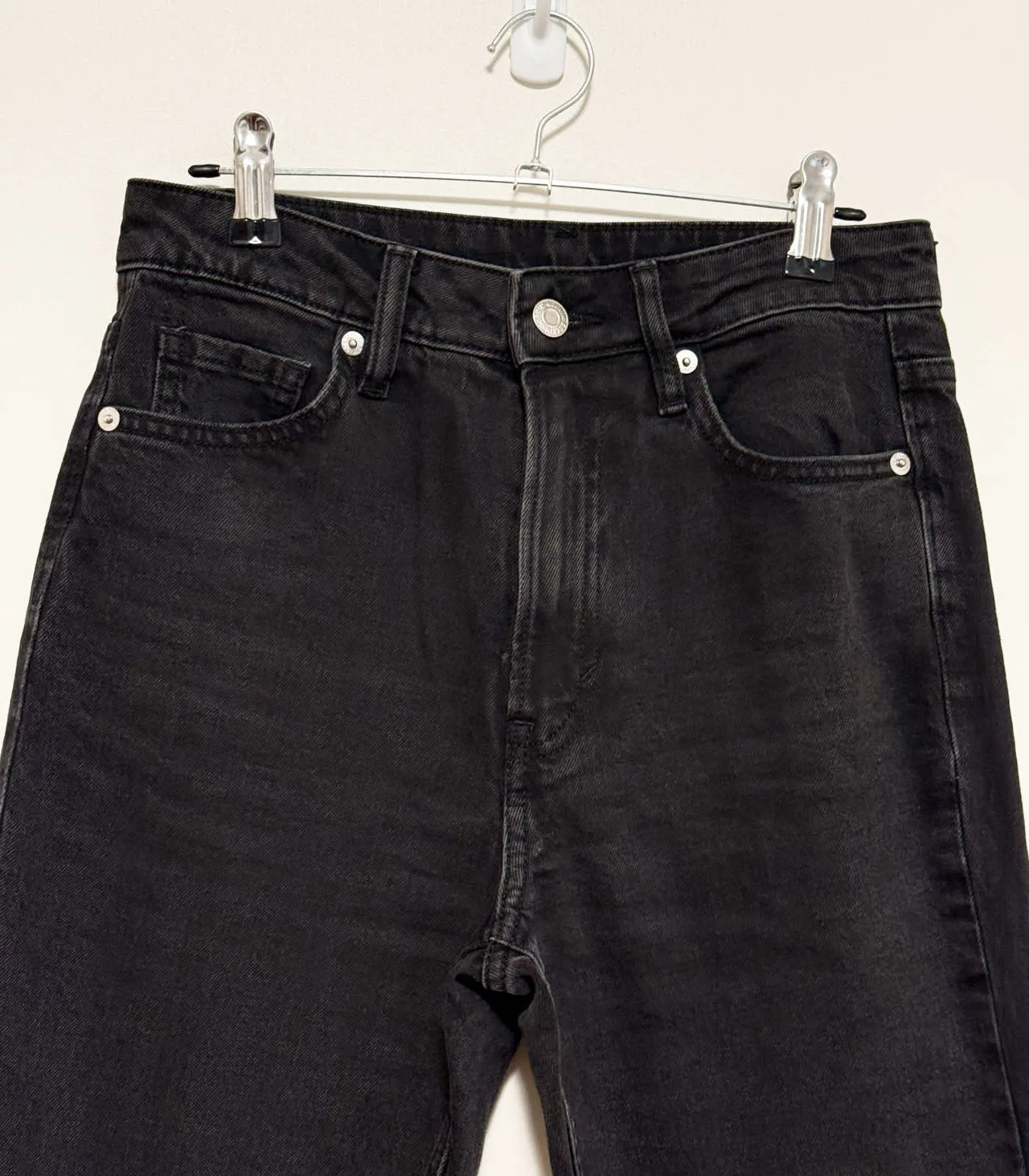 H&M High Rise Slim Straight Black Jeans - EU 34 — photo 6