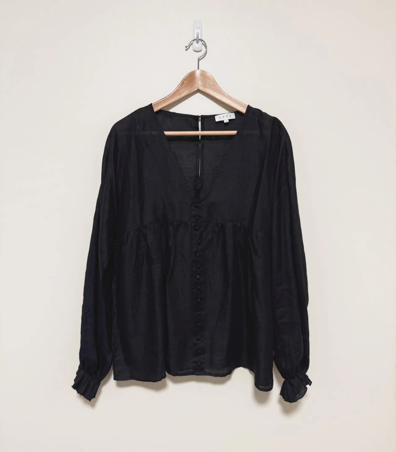 AERE Women's Black Linen V-Neck Balloon Sleeve Top - AU 6 — photo 3