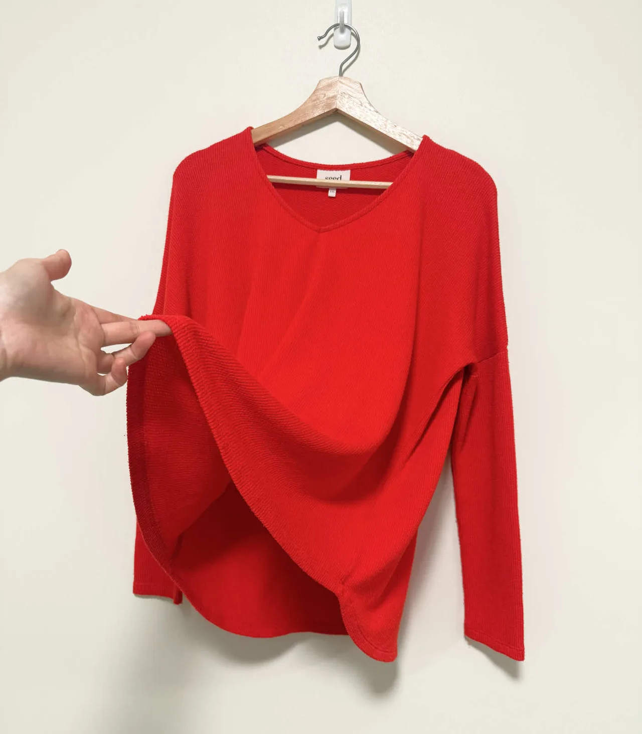 SEED Women's Red V-neck Oversized Pullover Jumper - XXS — photo 5