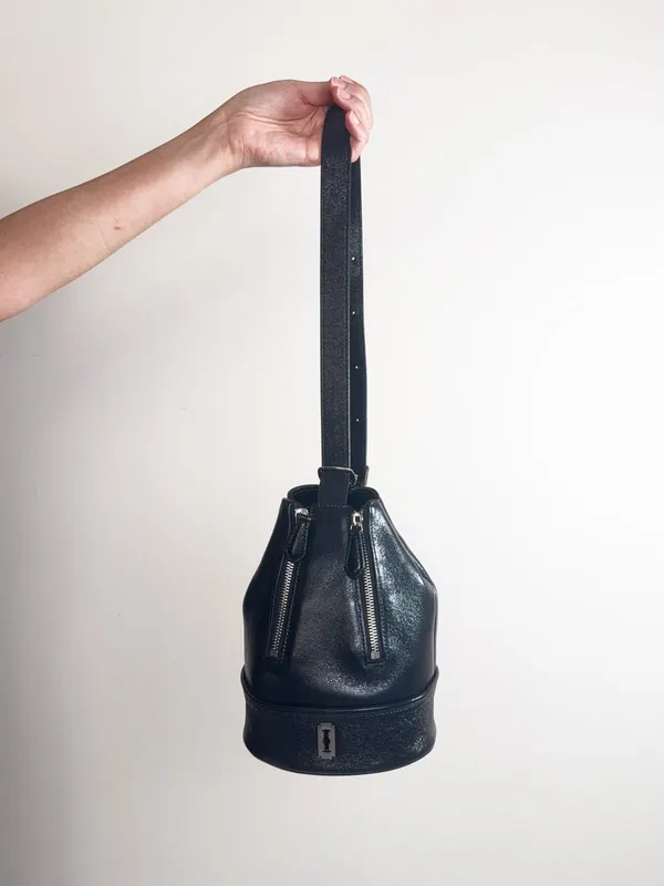 Vunque Black Enamel Leather Mini Shoulder Bag