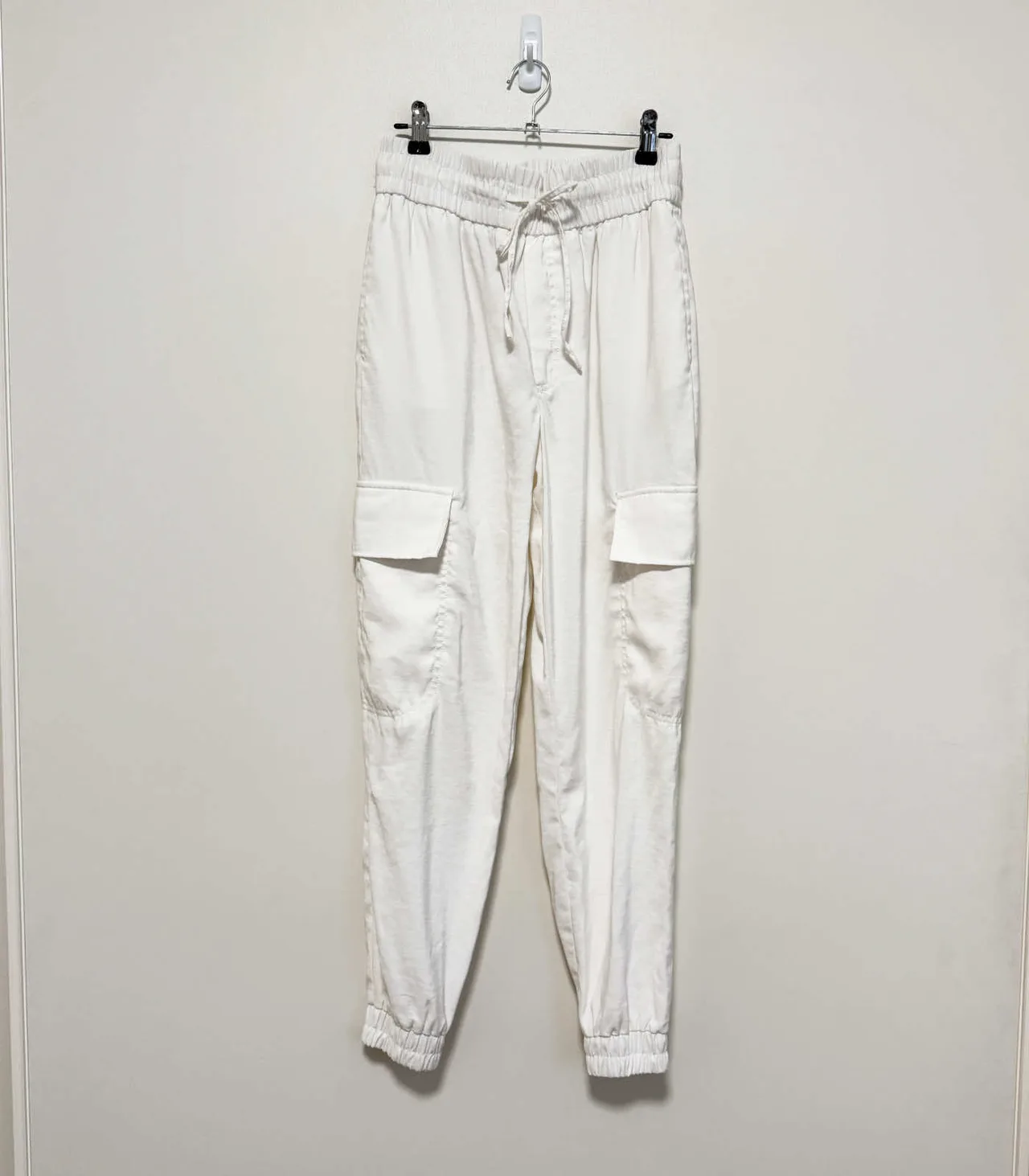 Zara Women's White Lightweight Cargo Joggers - XS — photo 3
