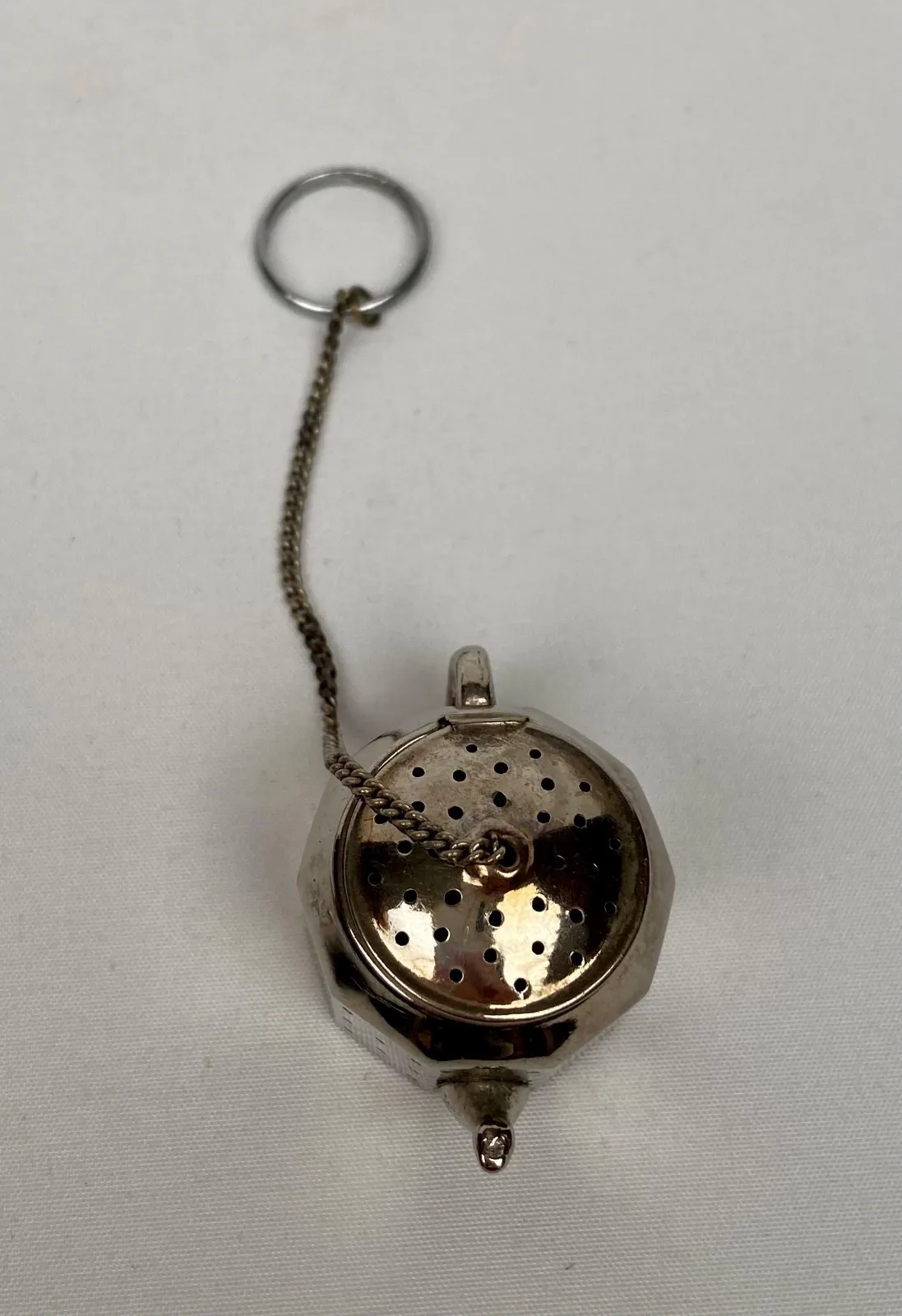 Vintage Tea Infuser Made in Japan in the shape of a Teapot — photo 3
