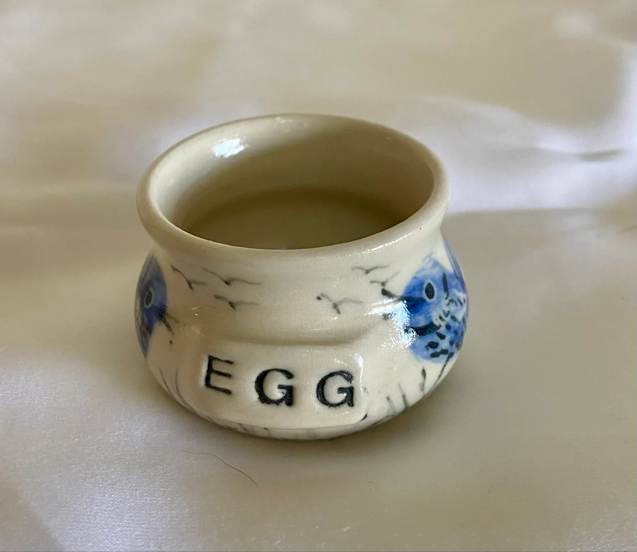 Handmade Egg Cup Featuring Blue Wrens — photo 2