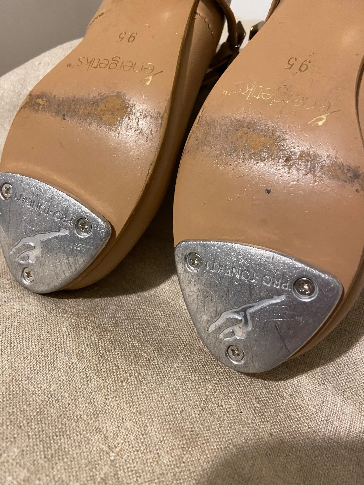 Energetiks Debut Collection Tap Shoes Girls Size 9.5 — photo 10