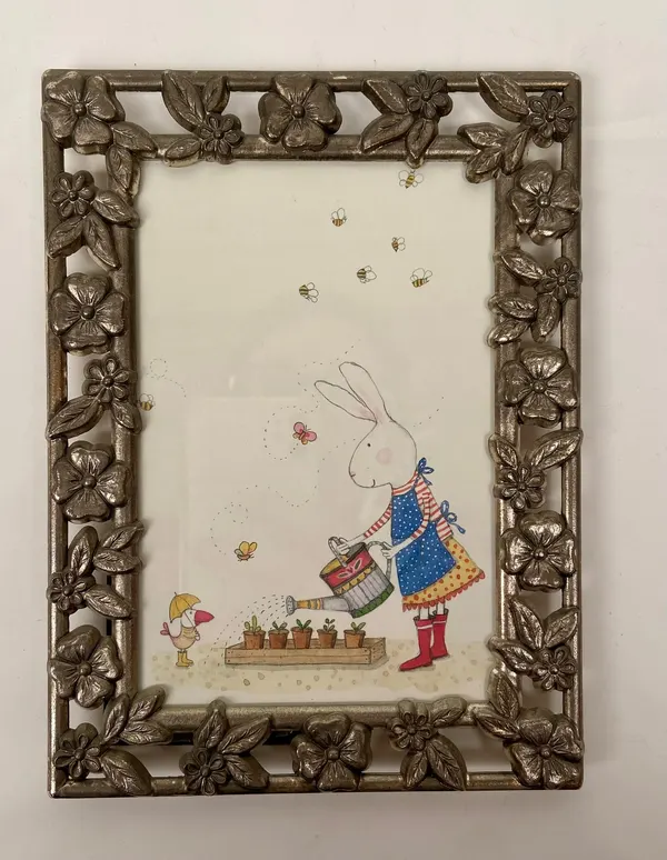 Ruby red Shoes bookleaf in Vintage Pens Paper & Presents frame