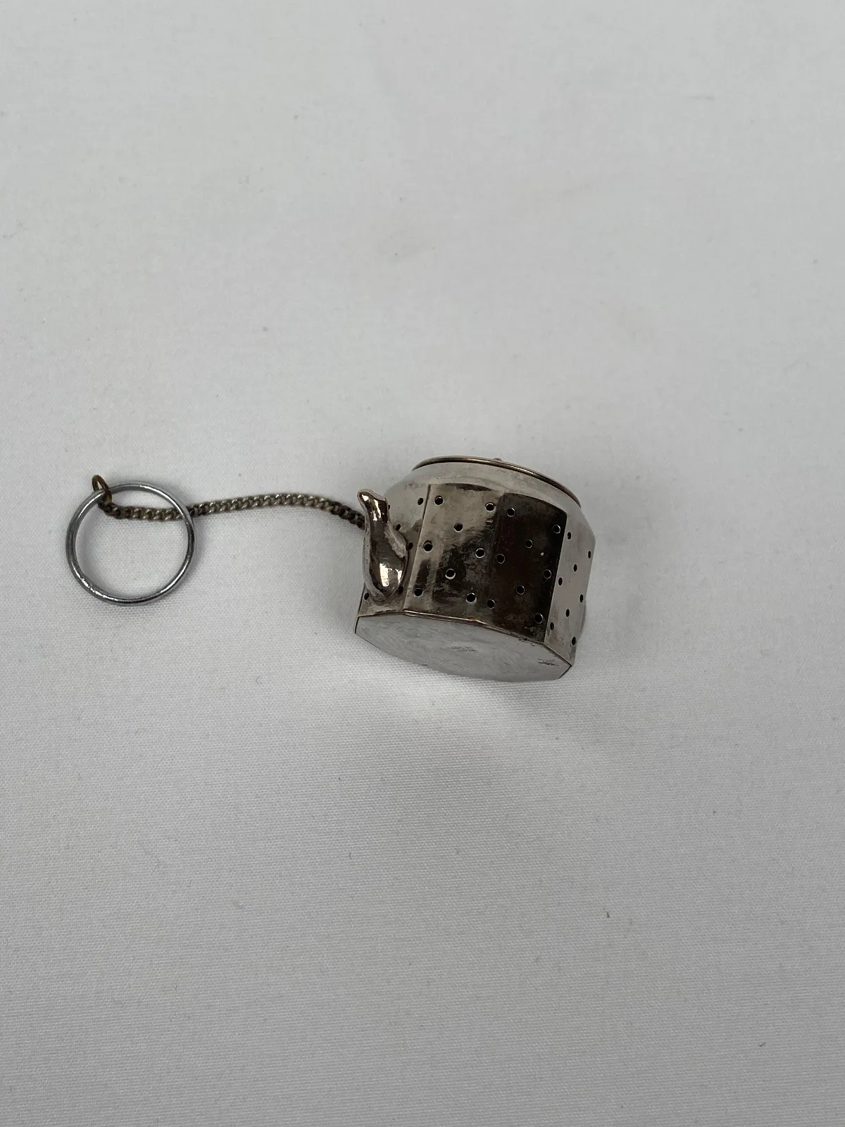 Vintage Tea Infuser Made in Japan in the shape of a Teapot — photo 9
