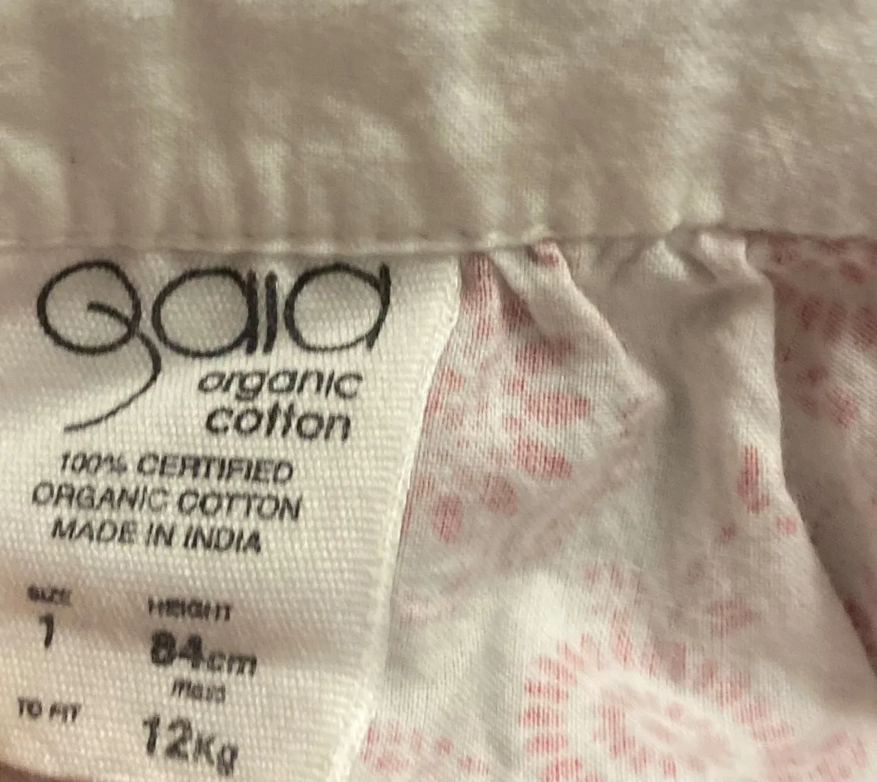 Gaia Dress Size 1 Organic Cotton Red and White Flower Pattern — photo 8