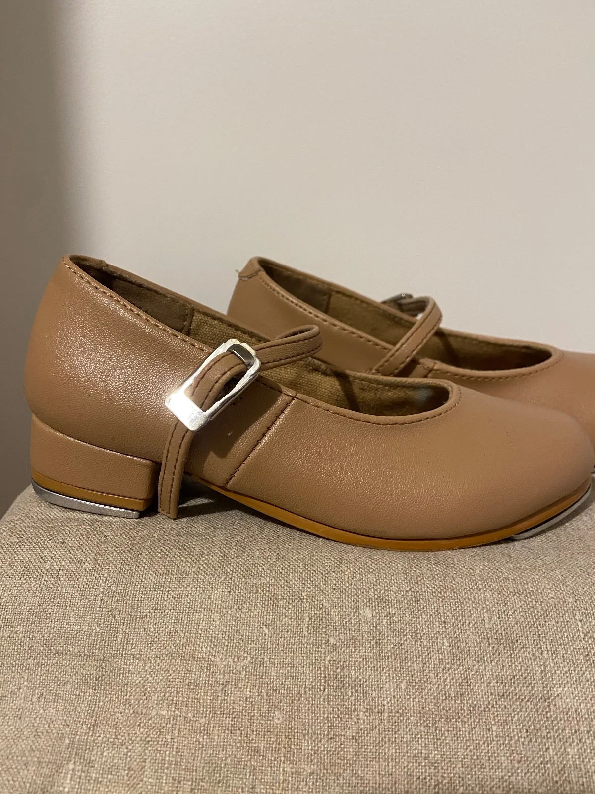 Energetiks Debut Collection Tap Shoes Girls Size 9.5 — photo 6