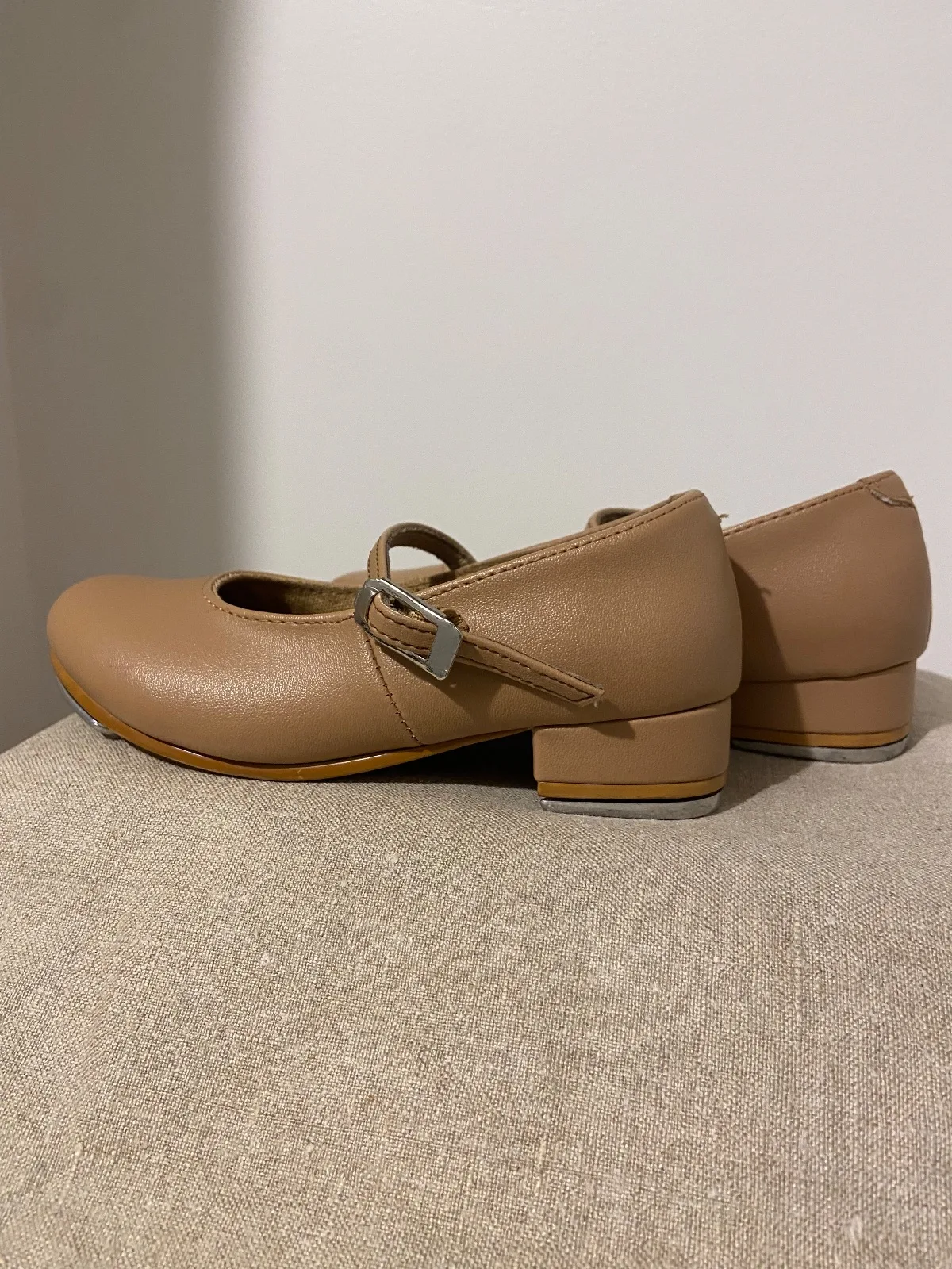 Energetiks Debut Collection Tap Shoes Girls Size 9.5 — photo 8