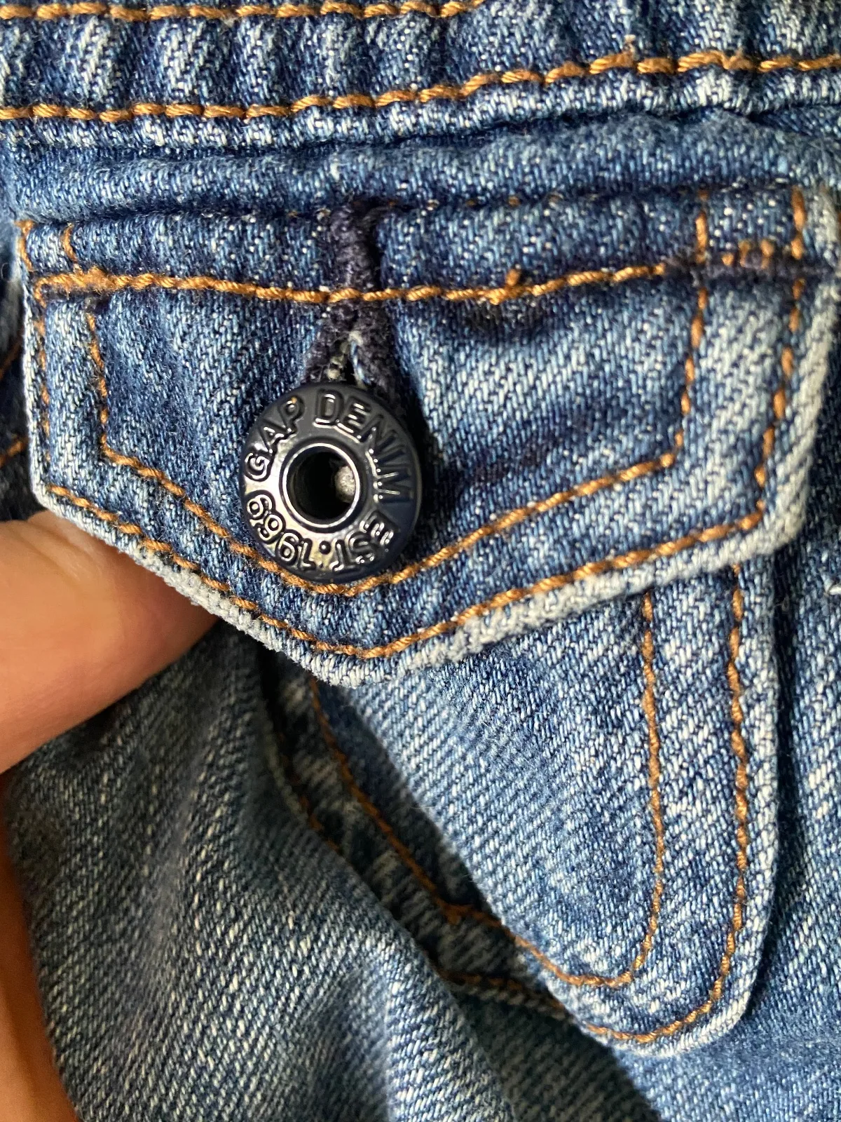 Baby Gap Denim Jacket size 18 - 24 months — photo 3