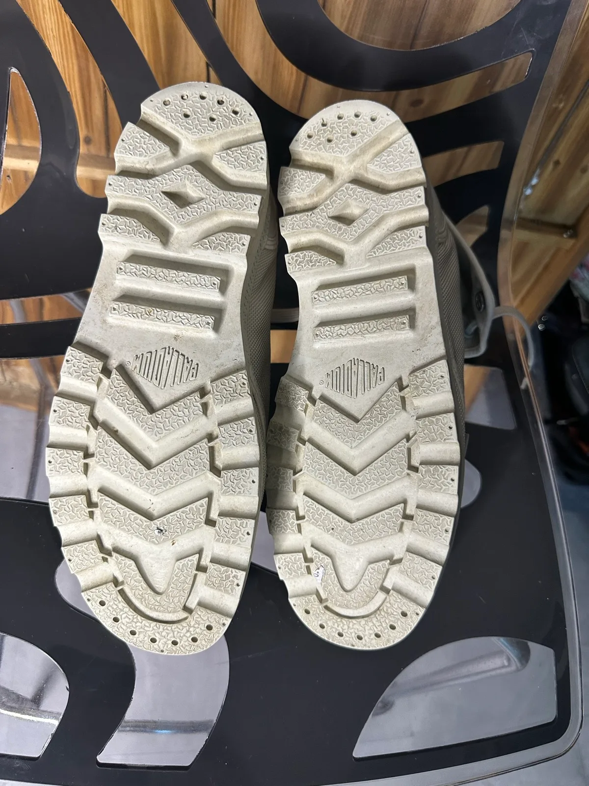 Palladium Roll Top Boots - US11 — photo 8