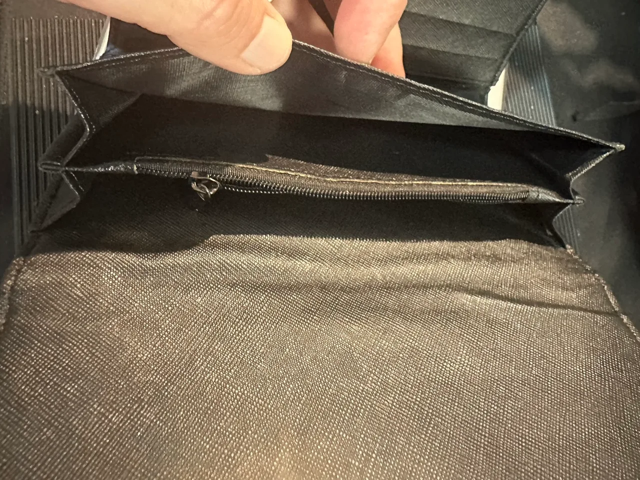 Emilio Pepe - geo wallet - nice — photo 5