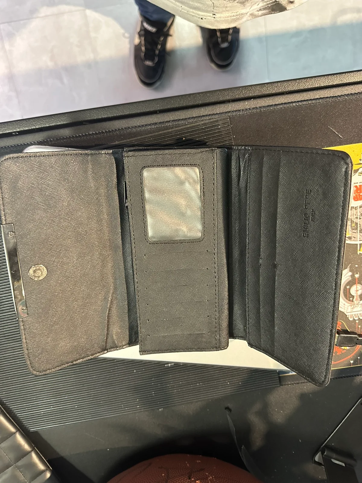 Emilio Pepe - geo wallet - nice — photo 3