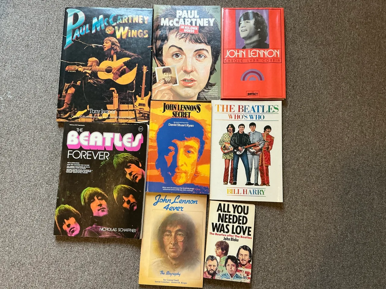 Beatles books and magazines – photo 5