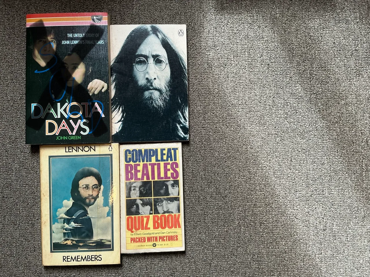 Beatles books and magazines – photo 7
