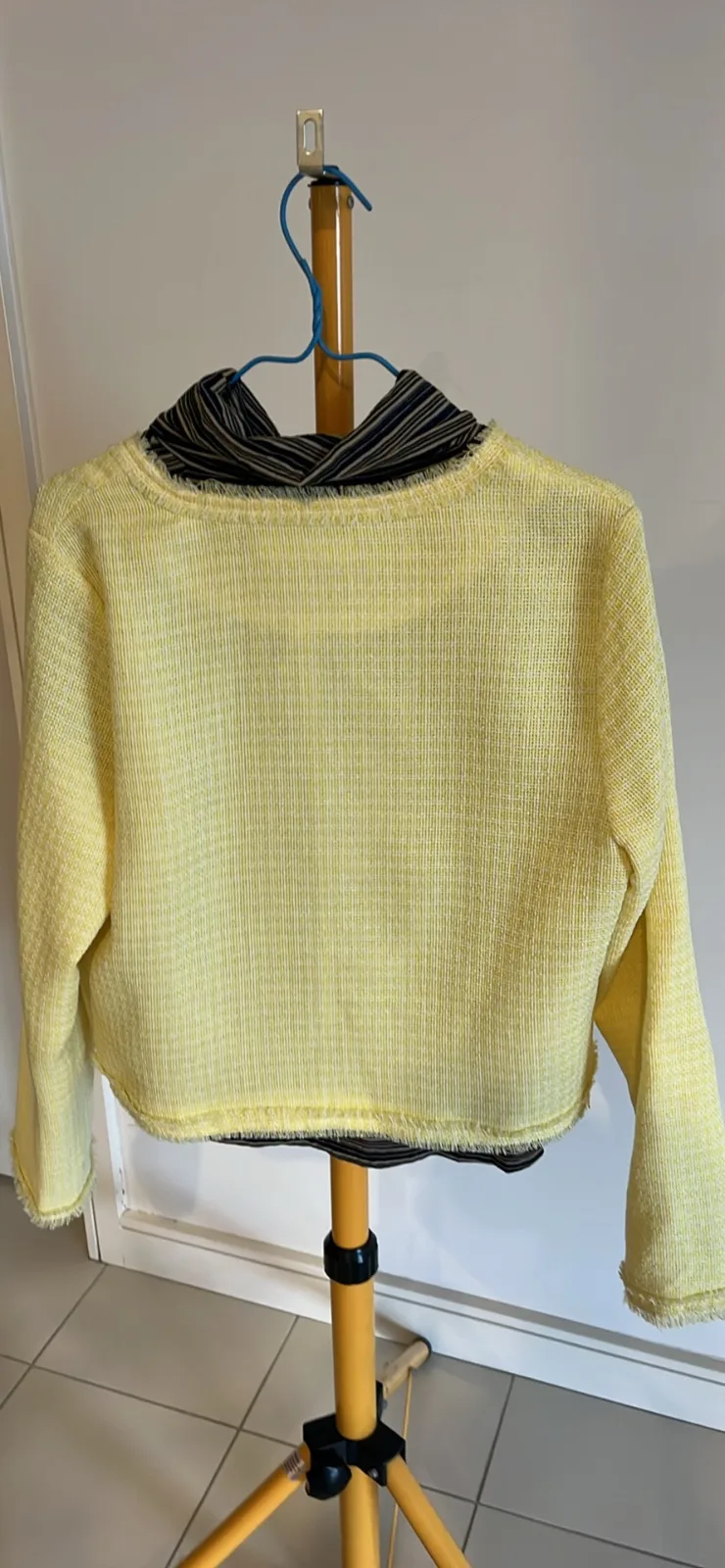 Yellow Classic Jacket 2 pieces — photo 2