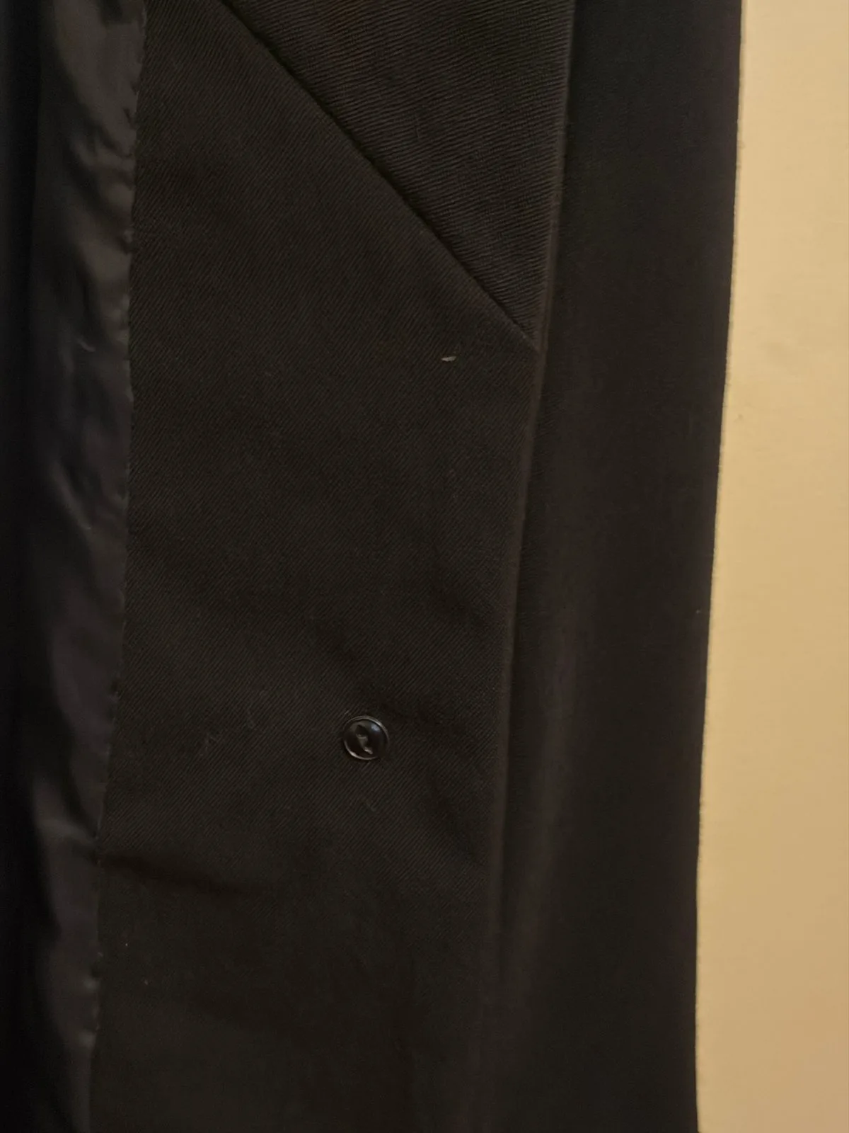 Women's Black Hand Tailored Woolen Coat with Satin Cuffs and Buttons — photo 7